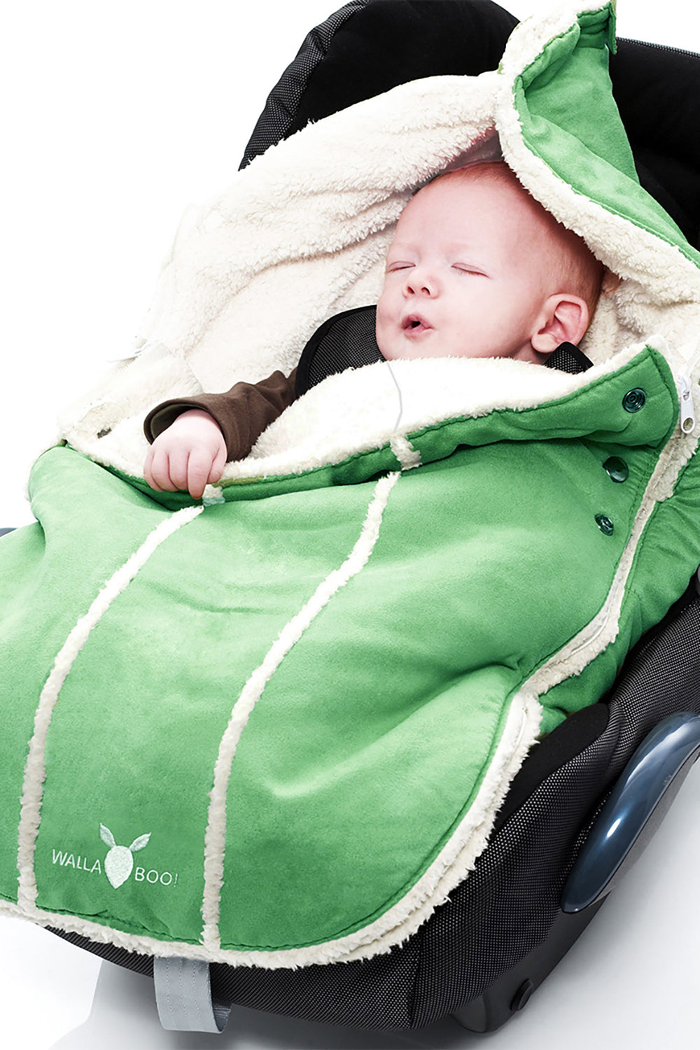 Faux suede footmuff for car seat with teddy lining in green Wallaboo